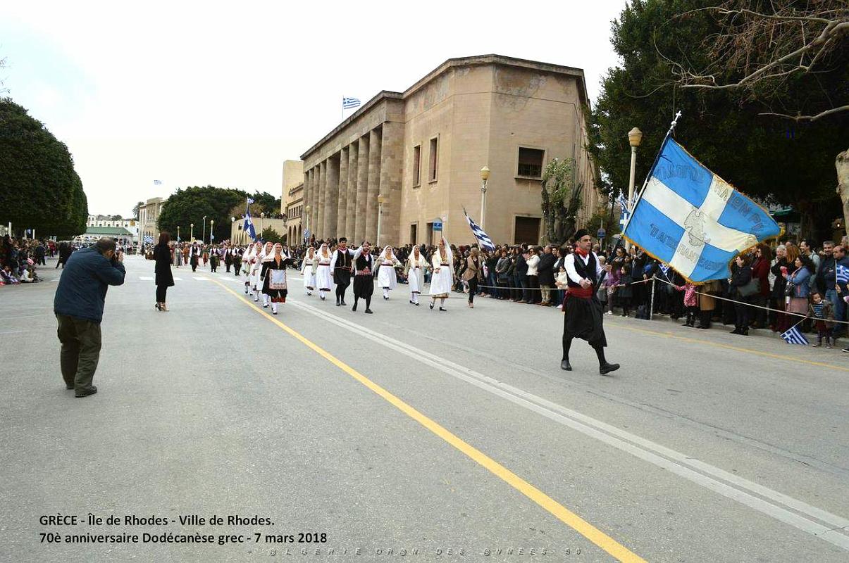 099- Rhodes- Defile Dodecanese grec.JPG